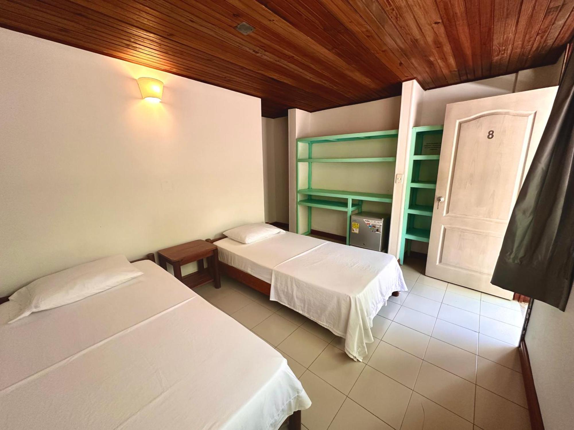 South West Bay Cabanas Fresh Water Bay Buitenkant foto