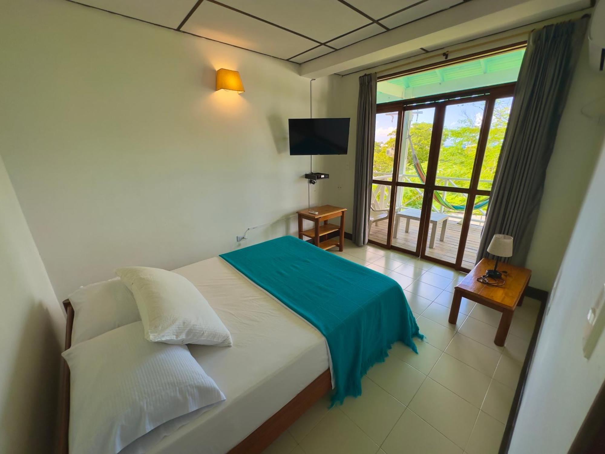 South West Bay Cabanas Fresh Water Bay Buitenkant foto
